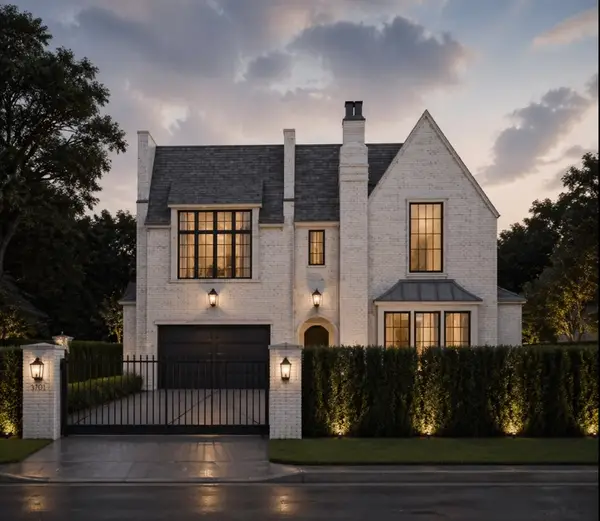1590 Sue Barnett Drive, Houston, TX 77018