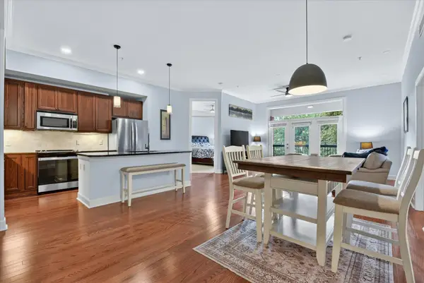 300 St Joseph Parkway #116, Houston, TX 77002
