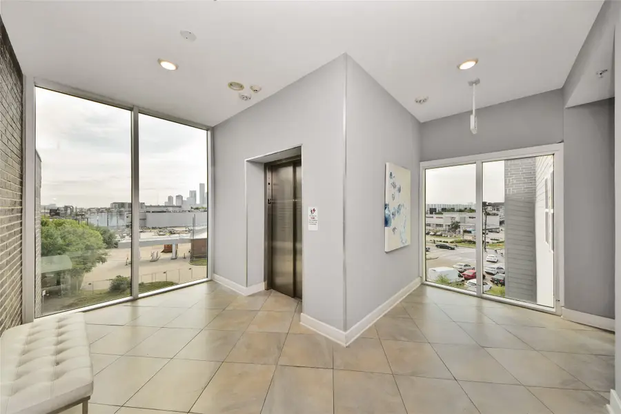 1011 Studemont Street #302, Houston, TX 77007 - #2