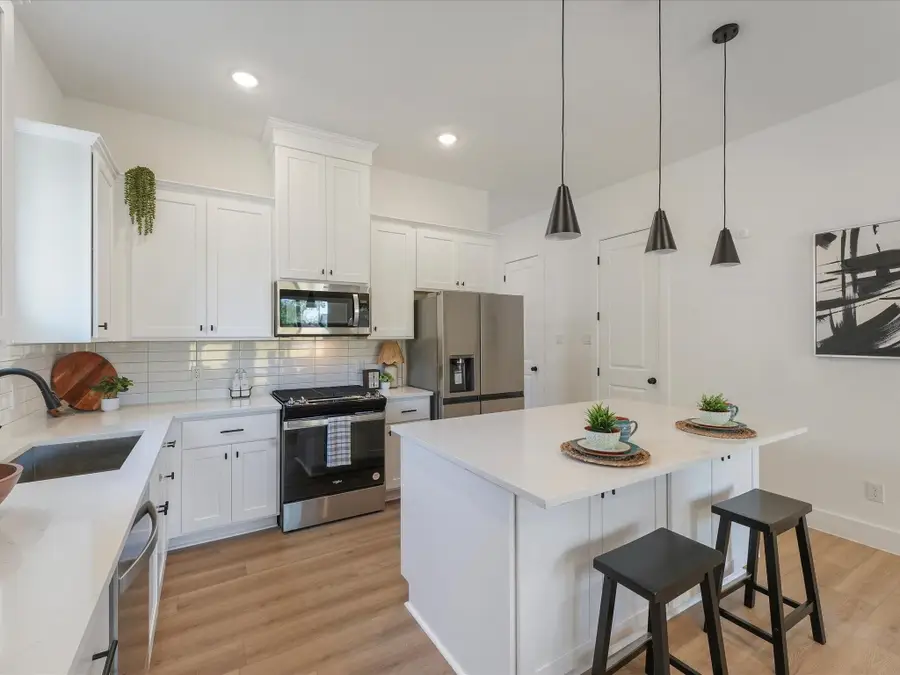 1911 Dewalt St, Houston, TX 77088 - #2