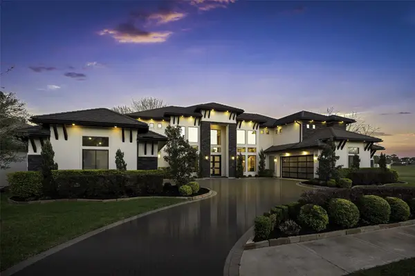 1010 Williams Lake Drive, Richmond, TX 77469