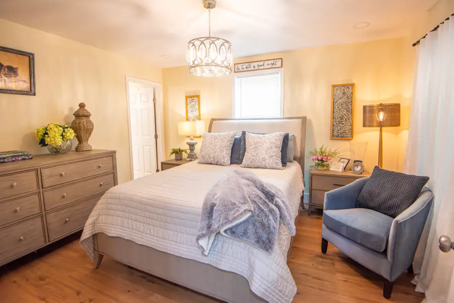 1105 E Alamo, Brenham, TX 77833 - #3