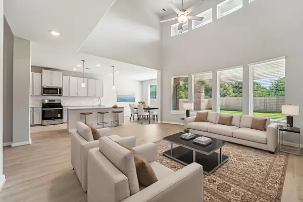 5214 Great Oaks Drive, Pearland, TX 77584