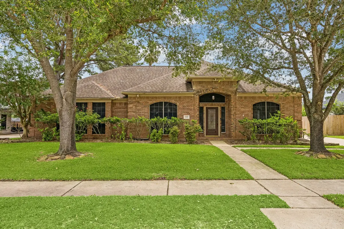 2317 Champion Drive, Pearland, TX 77581 - #1