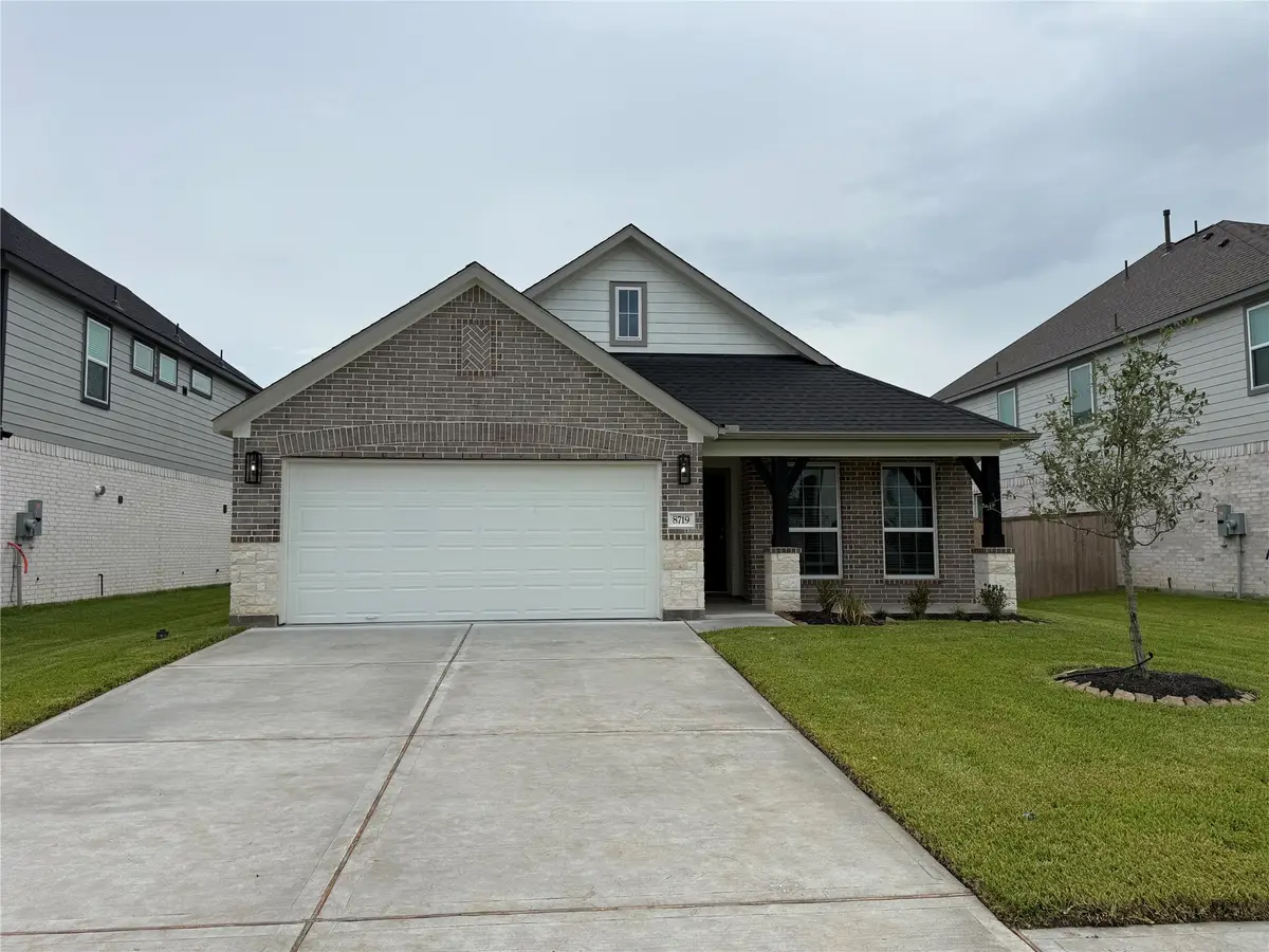 8719 Mallow Rose Way, Rosharon, TX 77583 - #1