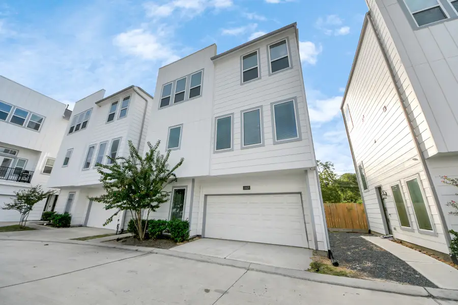 1907 Lonestar Brook Lane, Houston, TX 77080 - Image #2