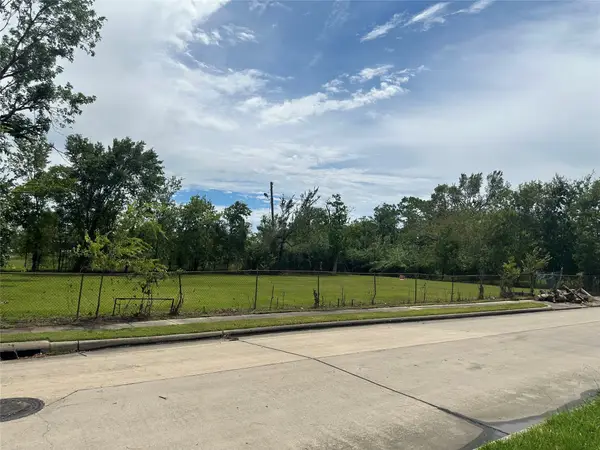 5916 Engleford Street, Houston, TX 77026