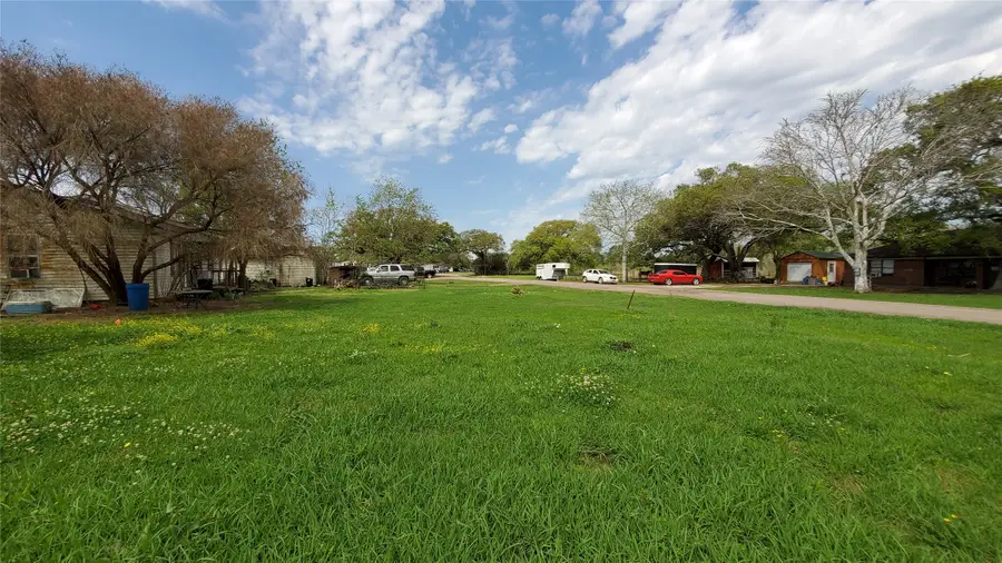 108 Country Oaks Street, Brazoria, TX 77422 - #3