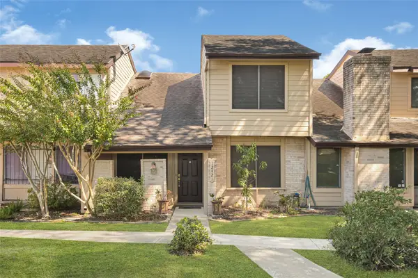 12421 S Dairy Ashford Road #2421, Houston, TX 77099