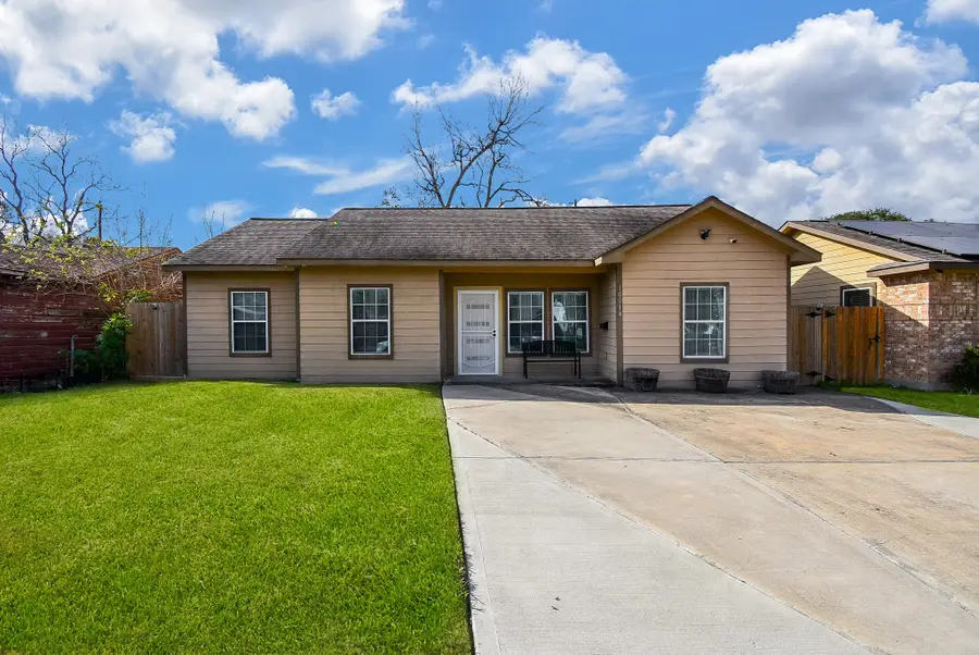 10014 Sierra Drive, Houston, TX 77051 - Image #2