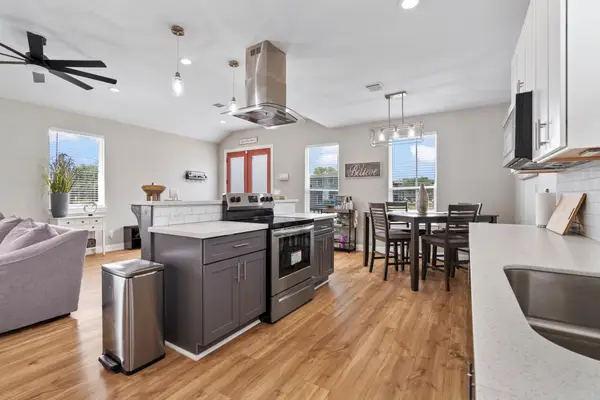 7393 Fairway Drive #B, Houston, TX 77087