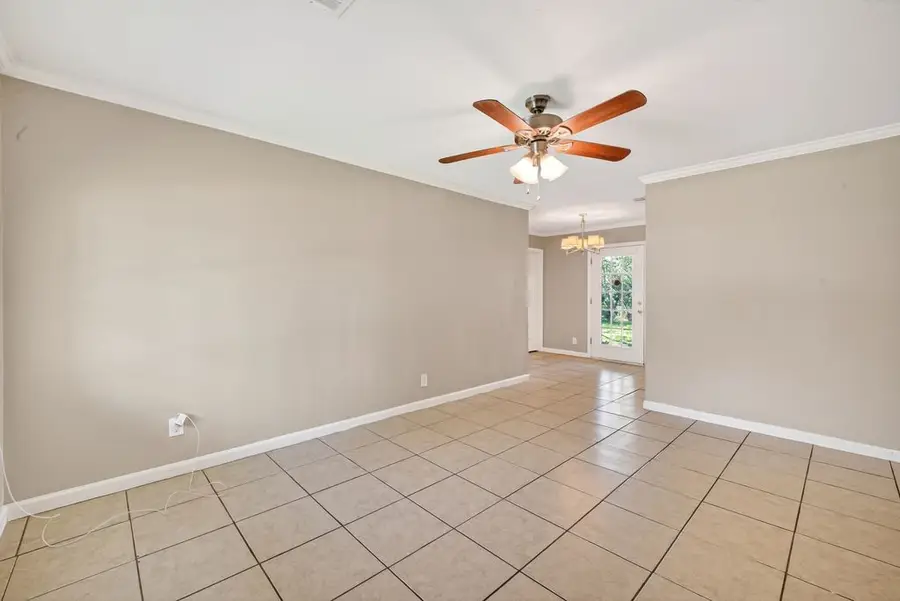 2926 Vance Avenue, Texas City, TX 77590 - #3