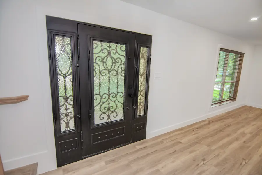 3 Raindream Place, The Woodlands, TX 77381 - #3