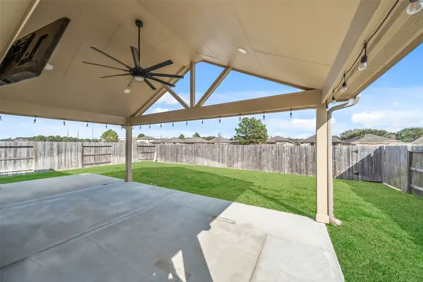 2011 Stella Pine Drive, Tomball, TX 77375
