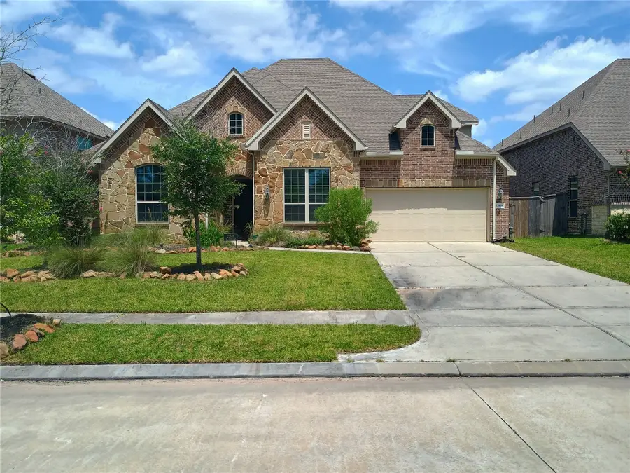 23509 Red Juniper Lane, New Caney, TX 77357 - Image #2