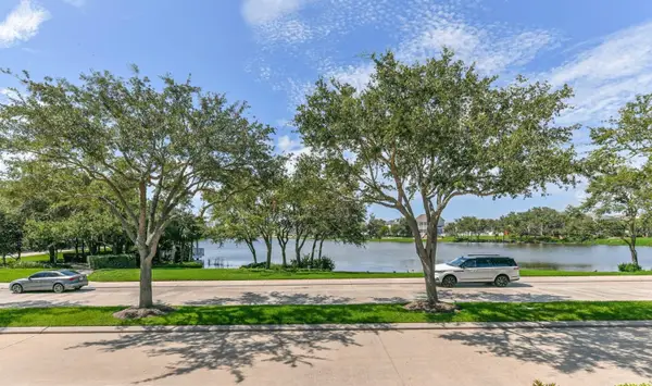 18 Evia Main, Galveston, TX 77554