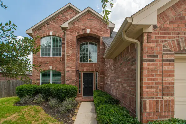 25618 Crisp Spring Lane, Spring Valley Village, TX 77373-7069