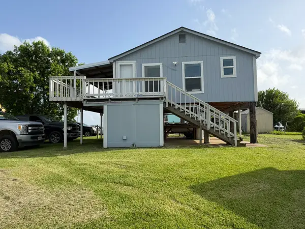 1597 County Road 441b, Brazoria, TX 77422