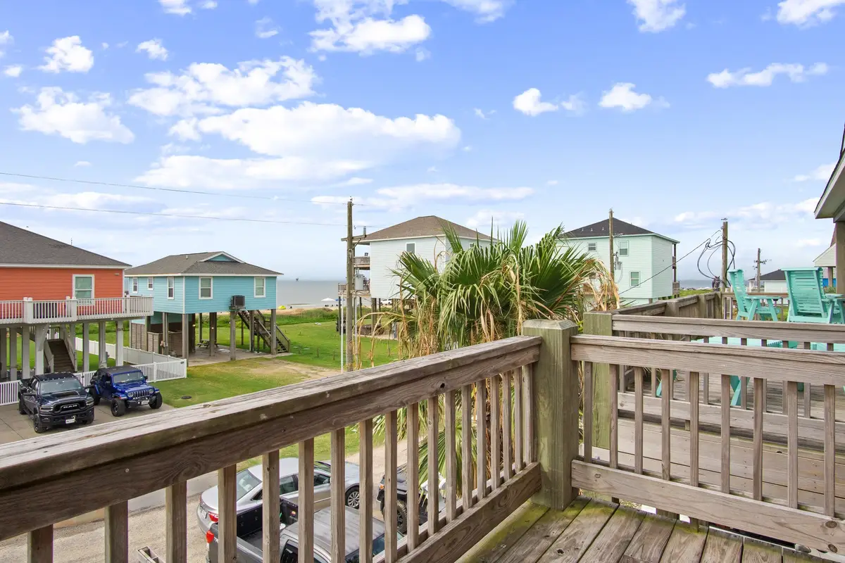 1819 Redfish Lane, Crystal Beach, TX 77650 - Image #1
