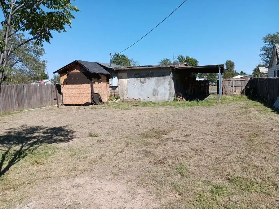 425 N Dwight Street, Pampa, TX 79065 - Image #2