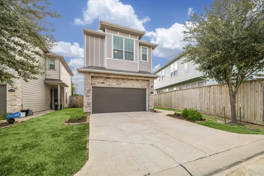 4719 Glen Isle Drive, Houston, TX 77009 - #3