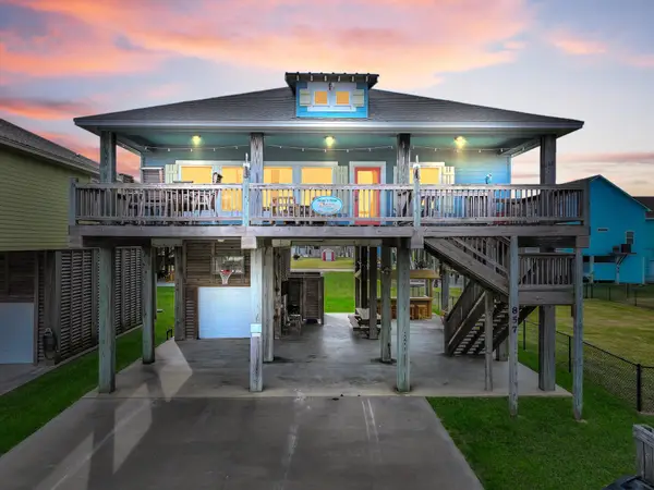 857 Wommack, Crystal Beach, TX 77650