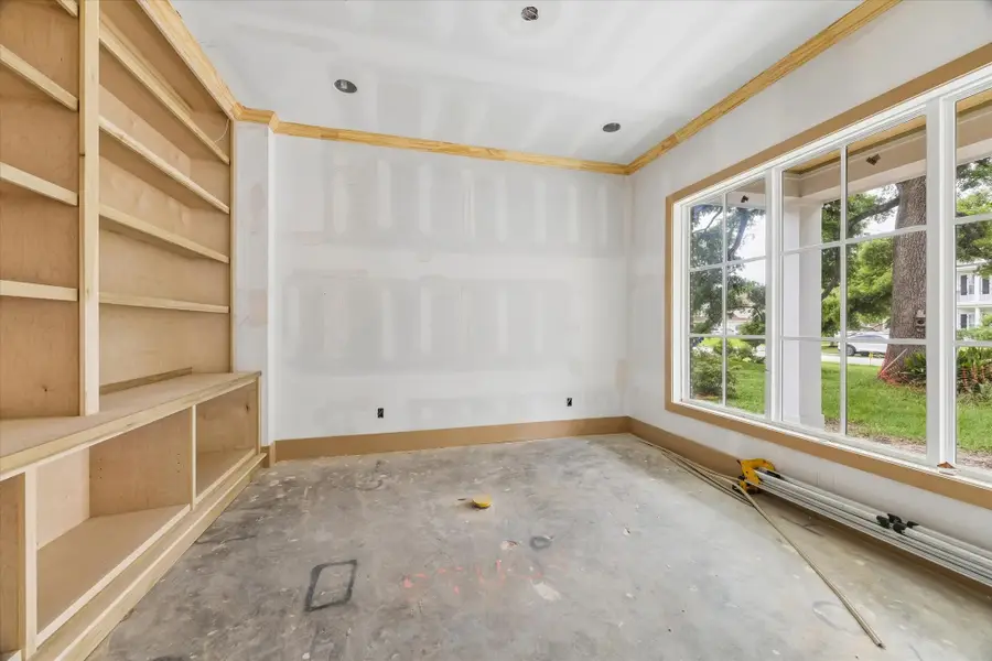 1050 W 42nd Street, Houston, TX 77018 - #3