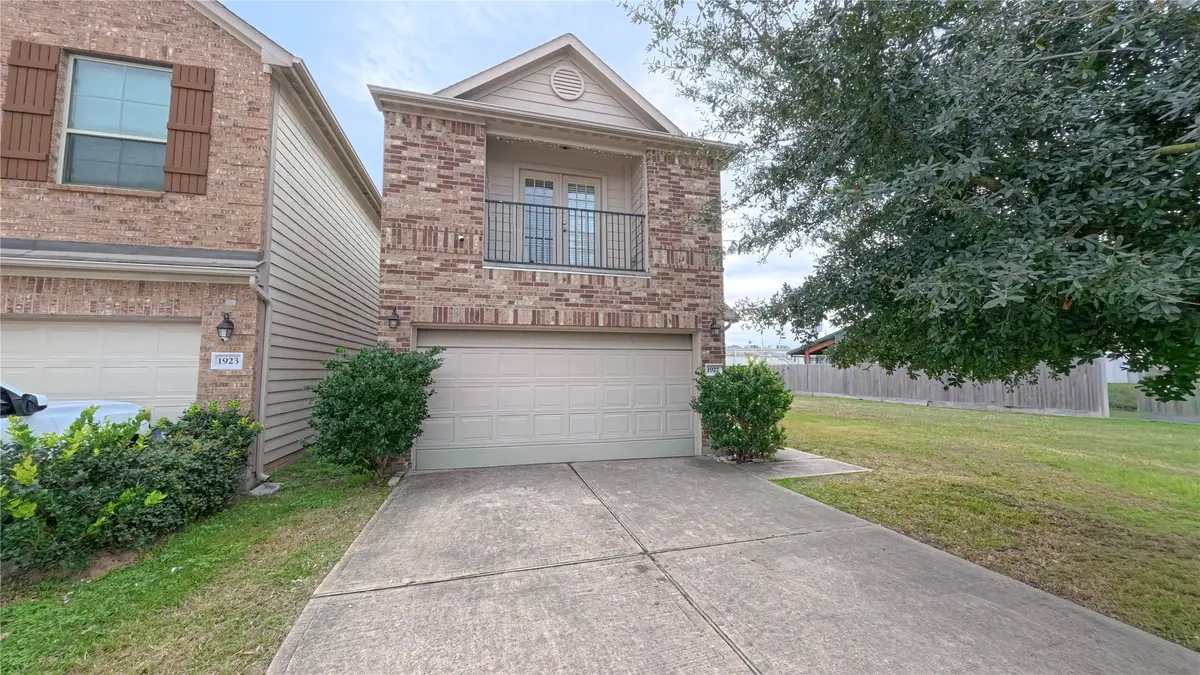 1927 Banna Drive, Houston, TX 77090 - Image #1