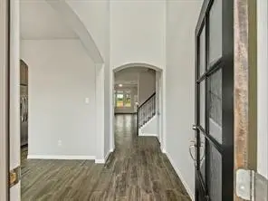 350 Selah Court, Alvin, TX 77511 - Image #2