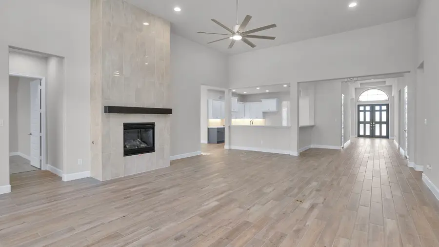 12592 Rosy Paintbrush Drive, Conroe, TX 77302 - Image #2