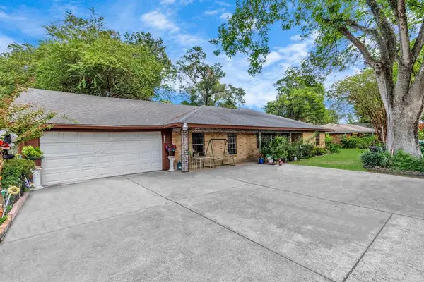 1105 Soren Lane, Houston, TX 77076