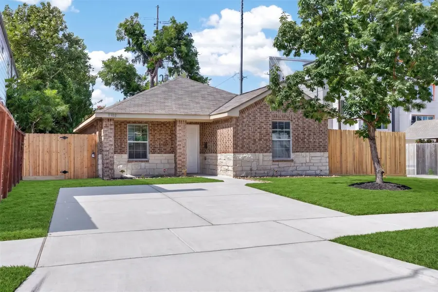 1302 Shearn Street, Houston, TX 77007 - #2