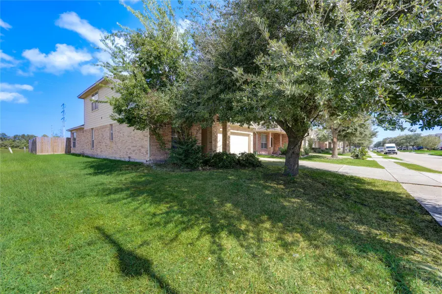 15703 Granite Mountain Trail, Houston, TX 77049 - Image #2