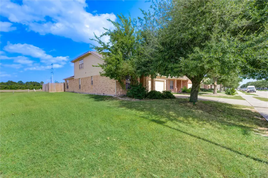 15703 Granite Mountain Trail, Houston, TX 77049 - Image #3