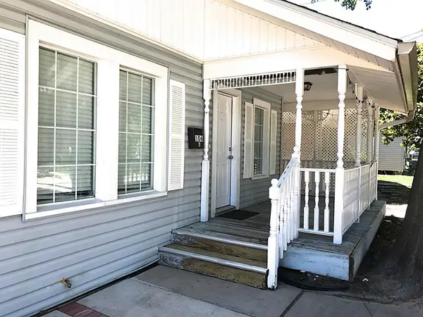 106 Opal Court, Houston, TX 77009
