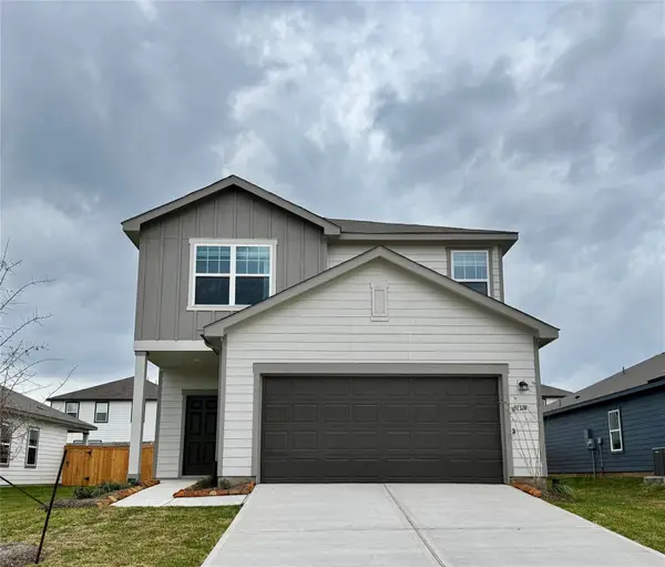 31314 Gayle Prairie Oaks Street, Waller, TX 77484