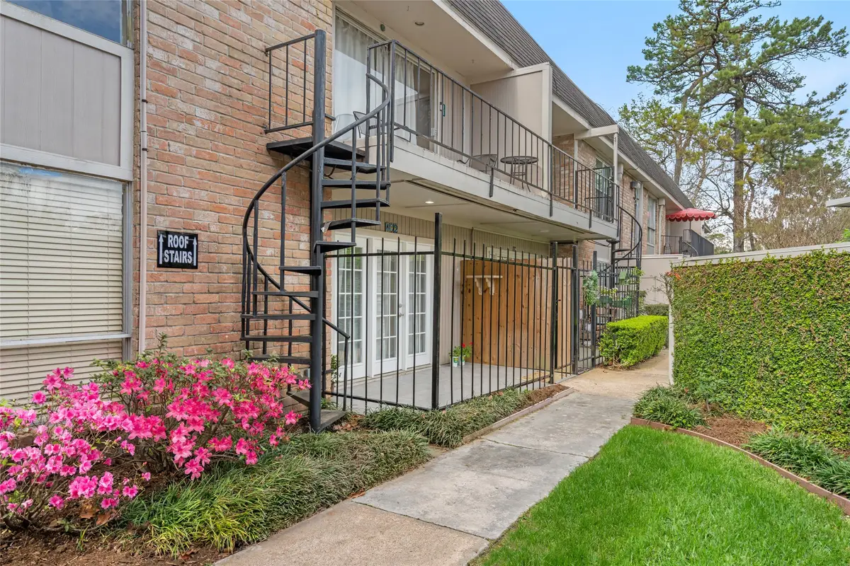 2238 S Piney Point Road #102, Houston, TX 77063 - #1