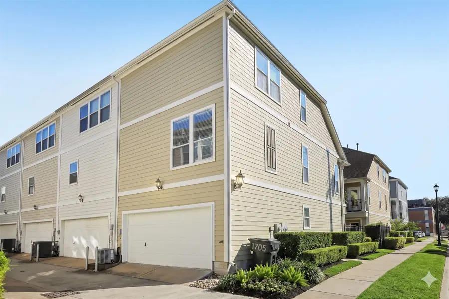 1705 Stuart Street, Houston, TX 77004 - #2