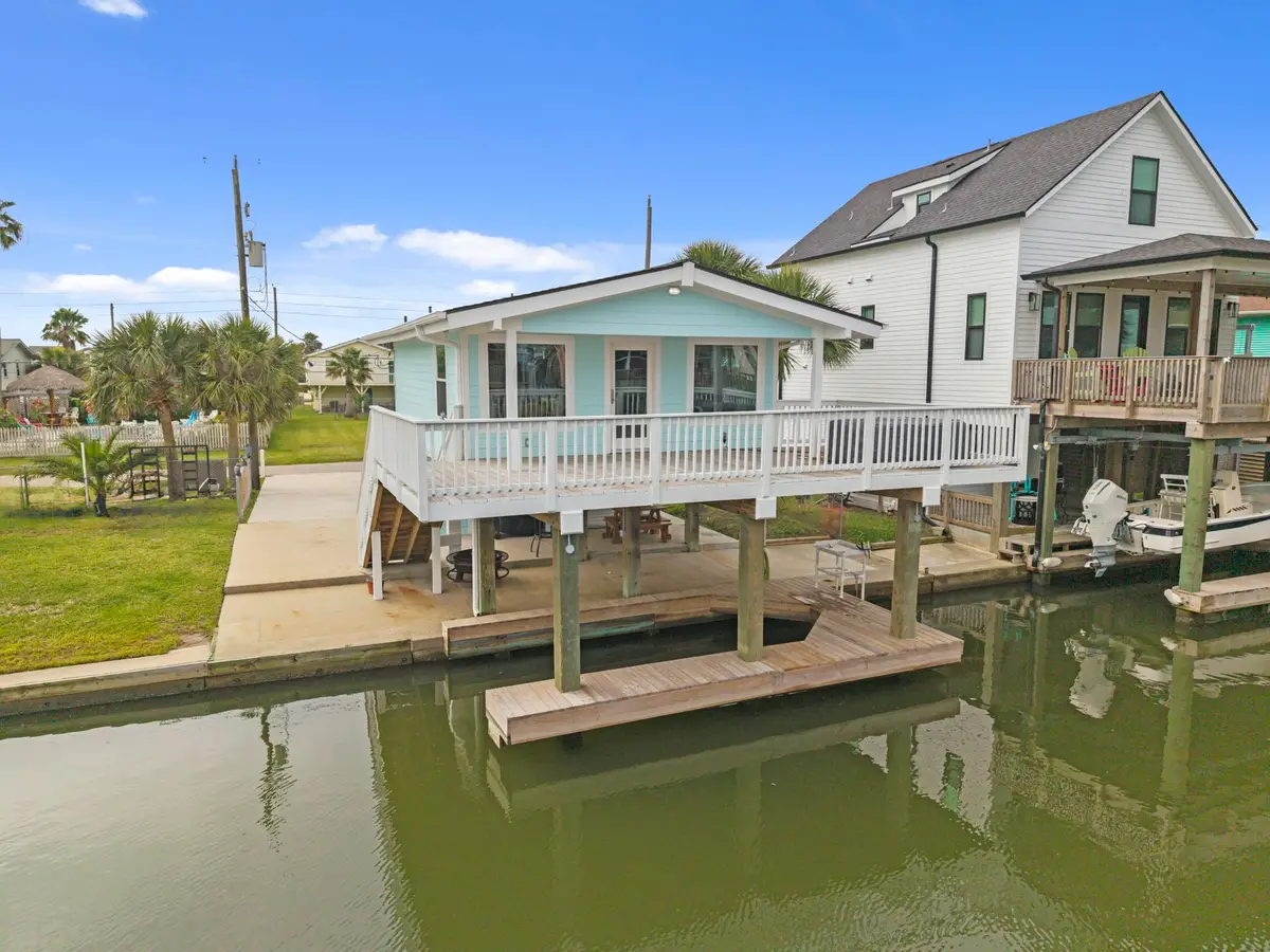 16708 Cabeza De Vaca, Jamaica Beach, TX 77554 - #1