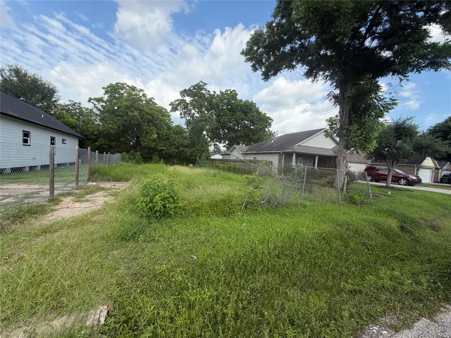 8409 Lawler Street, Houston, TX 77051 - #2