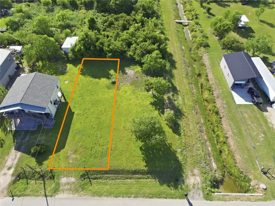 LOTS 31-32 BLK 90 16th Street, San Leon, TX 77539 - #2