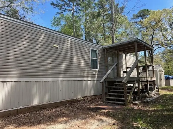 352 Kingwood Drive, Trinity, TX 75862