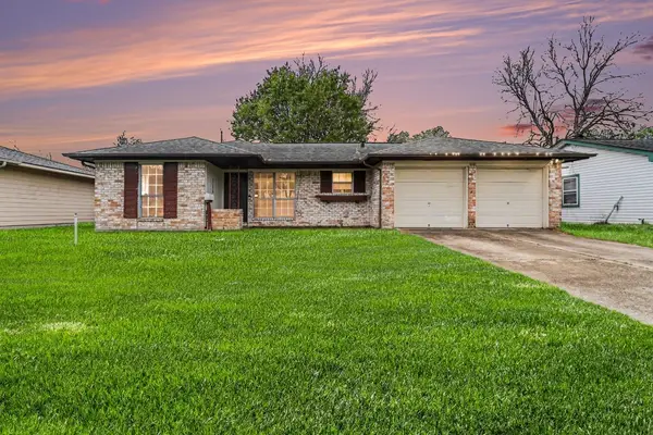 3706 Rena Jane Lane, Pasadena, TX 77503