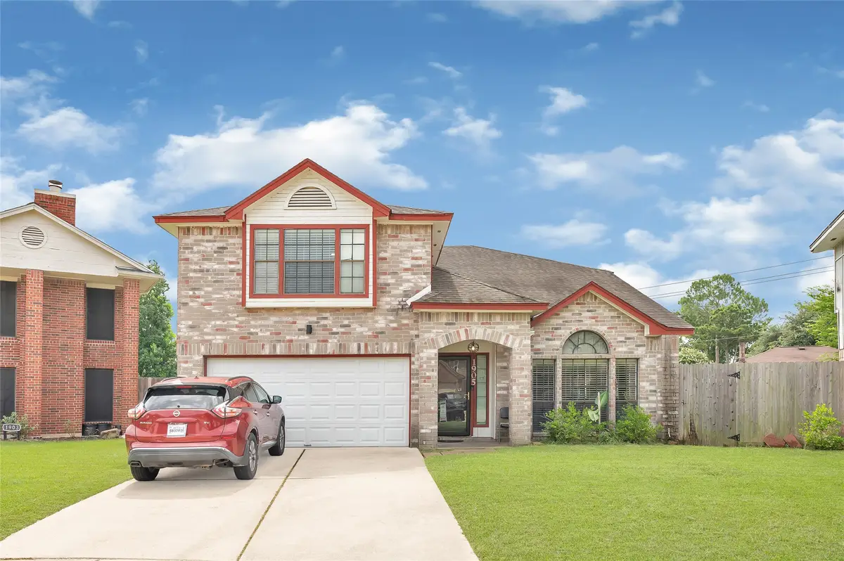 1905 Wildwood Ridge Drive, Missouri City, TX 77489 - Image #1