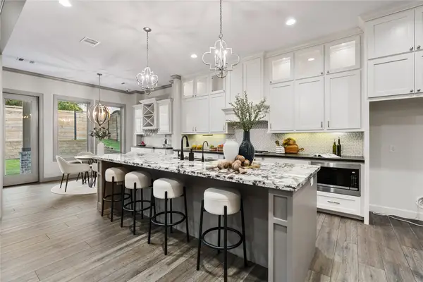 12379 Pebble View Drive, Conroe, TX 77304