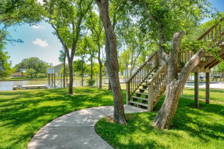 2569 County Road 291, Sargent, TX 77414 - #2