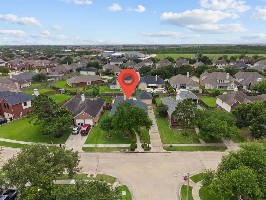112 Sandstone Bend Lane, Dickinson, TX 77539 - #2
