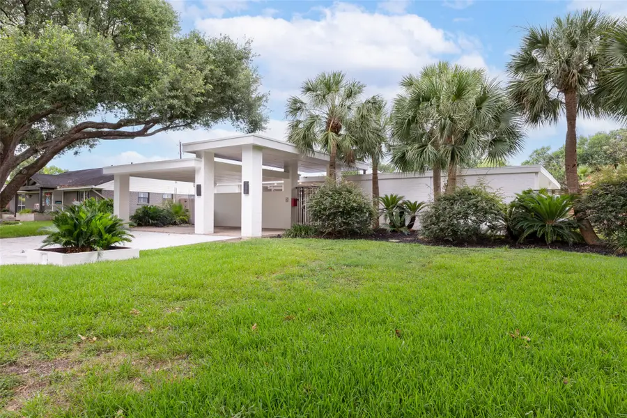 10211 Willowgrove Drive, Houston, TX 77035 - #2