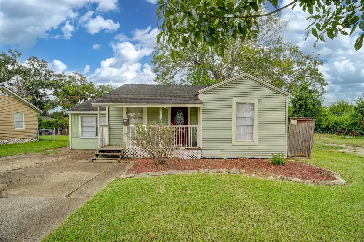 126 Huisache Street, Lake Jackson, TX 77566 - #1