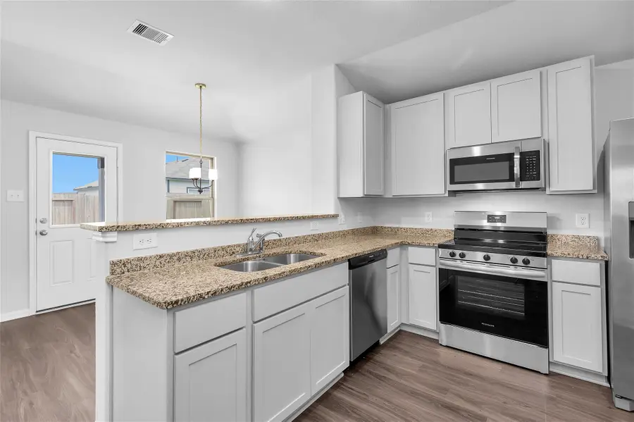 1216 Haverford Lane, Dayton, TX 77535 - Image #3